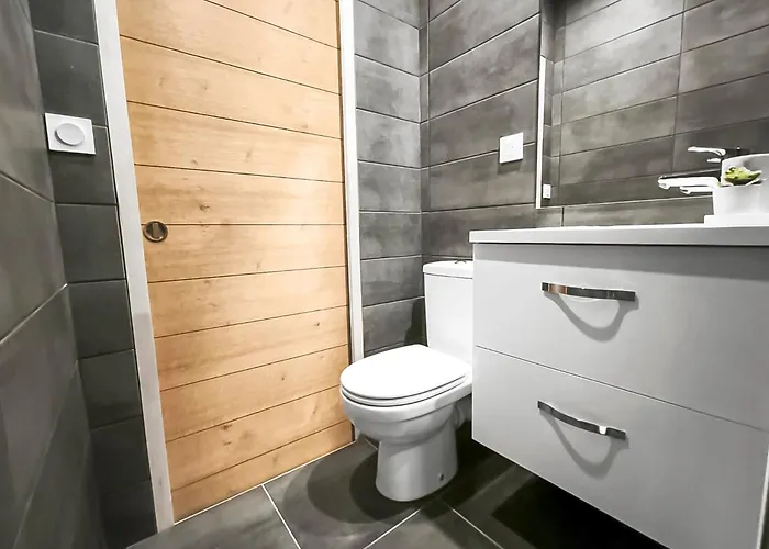 T2 Renove, Plage, Clim & Parking 公寓 卡内