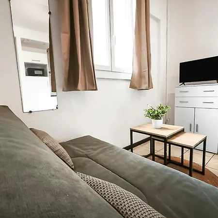 T2 Renove, Plage, Clim & Parking Apartament