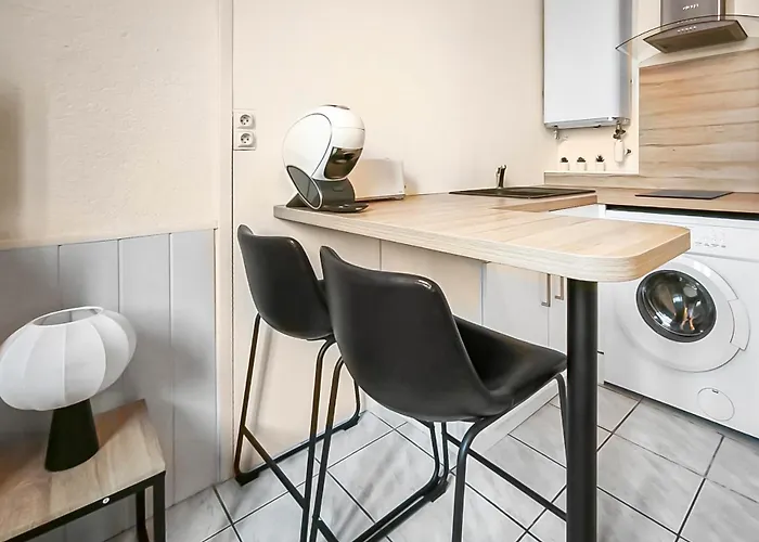 Apartment T2 Renove, Plage, Clim & Parking *